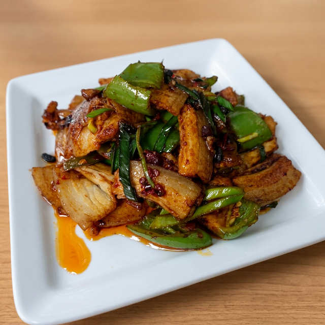 Twice-Cooked Pork Slices in Hot Sauce.