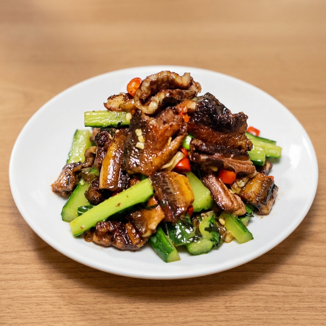 Braised Eel with Cucumber.